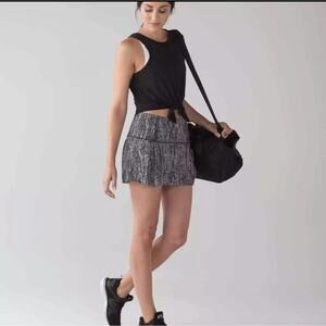 Lululemon Lost in Pace Skirt, Gray, size 10